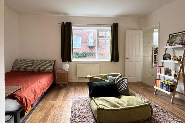 Lewes House, 6,Flat 16, Lewes Road, Eastbourne photo 5