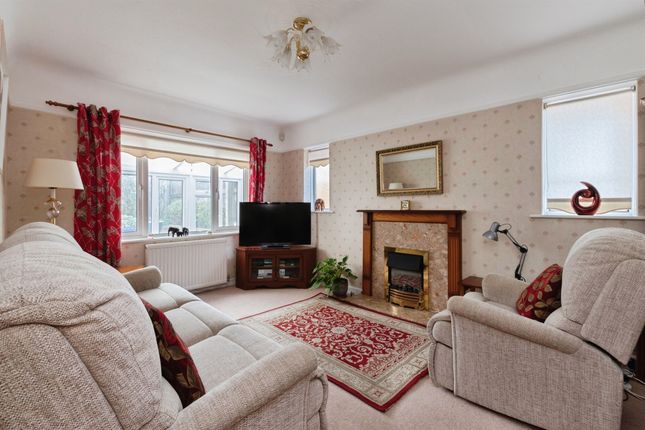 14, Dowlands Road, Bournemouth photo 3