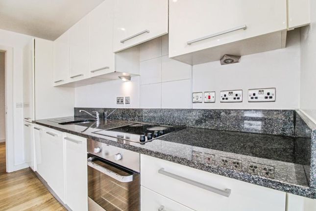 Lexington Apartments, Slough photo 5