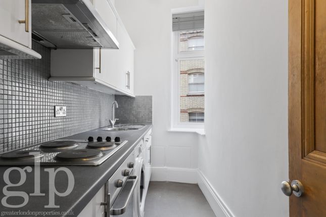 Winnett Street, London photo 2