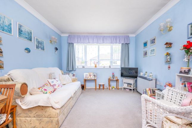 Flat 28, Brook Court, 78, Wordsworth Drive, Sutton photo 4