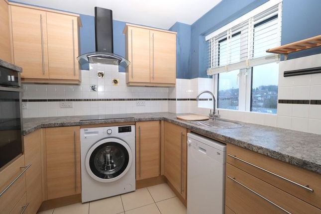 Flat 40 Dane Court, Mill Green, Congleton photo 2
