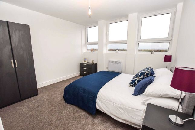 44 Acre House, 20, Benbow Street, Sale photo 4