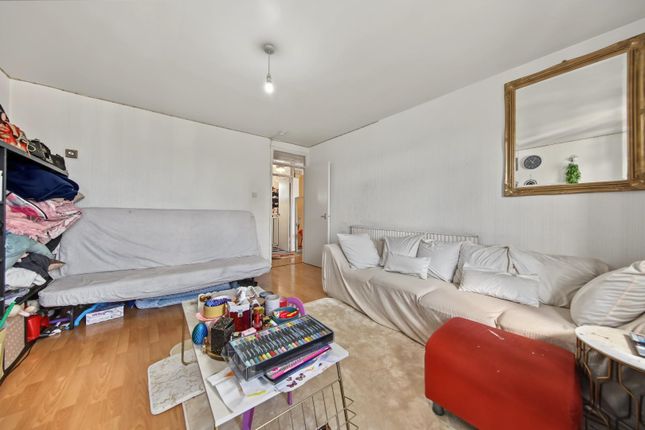 Flat 25, Herrick House, Howard Road, London photo 2