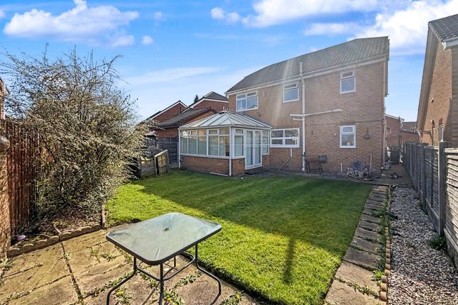 27 Waterdale Drive, Manchester photo 2