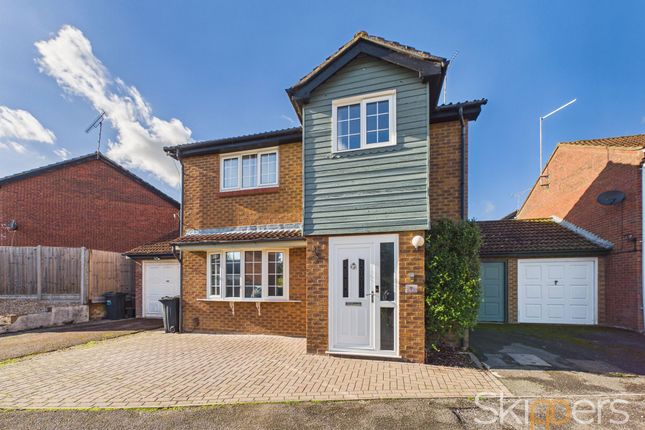 4-bed detached on 26 Broadhurst Drive, Ashford, £400,000