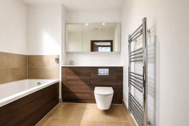 Flat 57, Claribel Court, Mill Wood, Maidstone photo 3