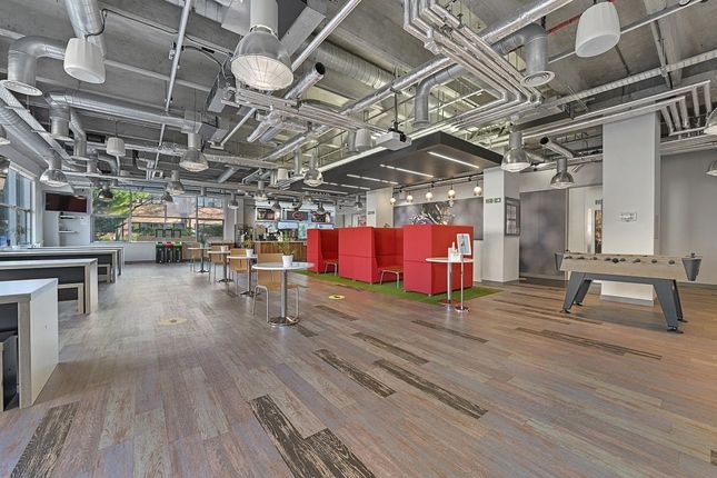 Thumbnail Office to let in Hanover House, Hanover House, Plane Tree Crescent, Feltham