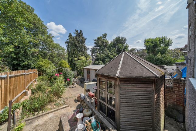 39, Swingate Lane, Plumstead photo 4