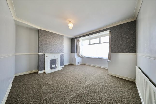 45, Oban Avenue, Hull photo 2