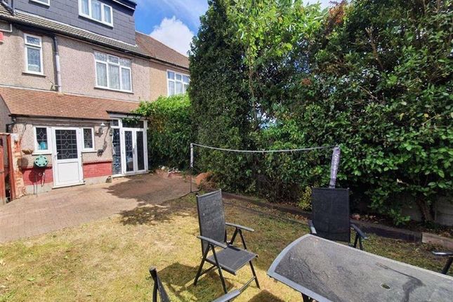 38, South Park Terrace, Ilford photo 4