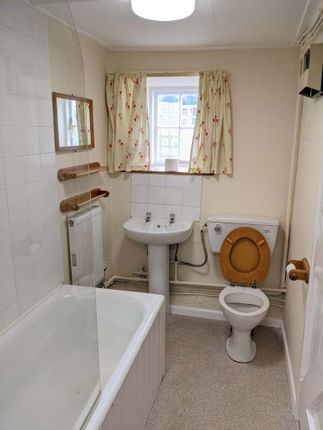 Cottage to rent in West Coker, Yeovil, Som