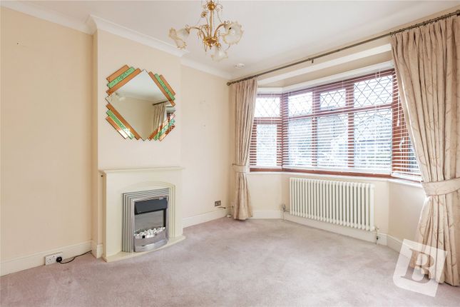 2, Essex Road, Romford photo 2