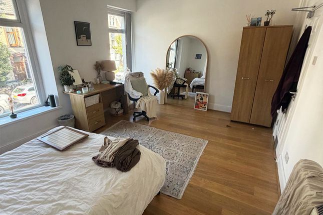 12, St. Helens Avenue, Swansea photo 2