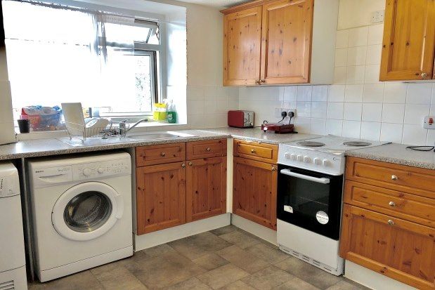 Flat to rent in 139-141 Alexandra Road, Plymouth