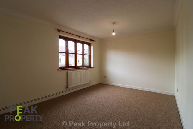 37, Castleton Road, Southend On Sea photo 5