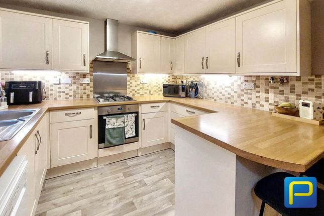 73, Allerburn Lea, Alnwick photo 3