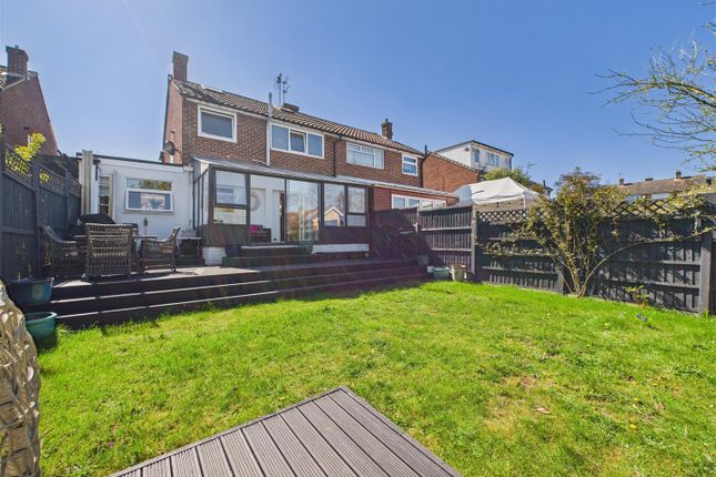 50, Laburnum Drive, Chelmsford photo 3