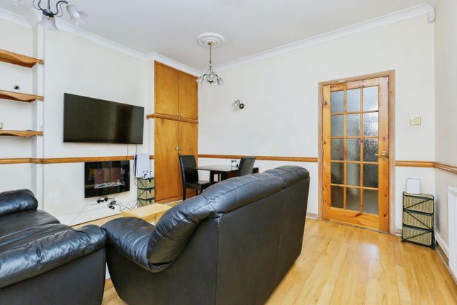 371, Humberstone road, Leicester photo 4