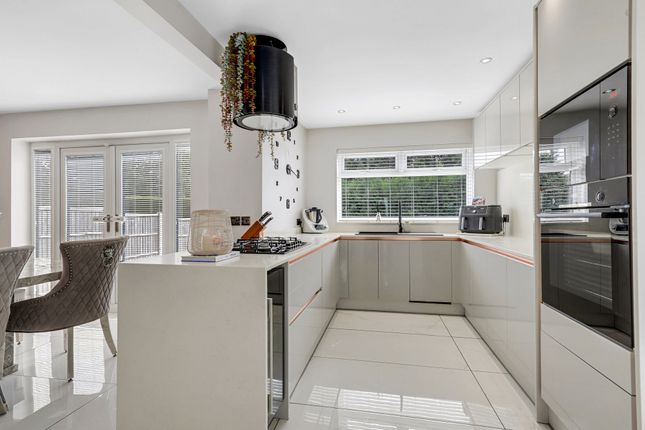 8 Shaldon Close, Nottingham photo 3