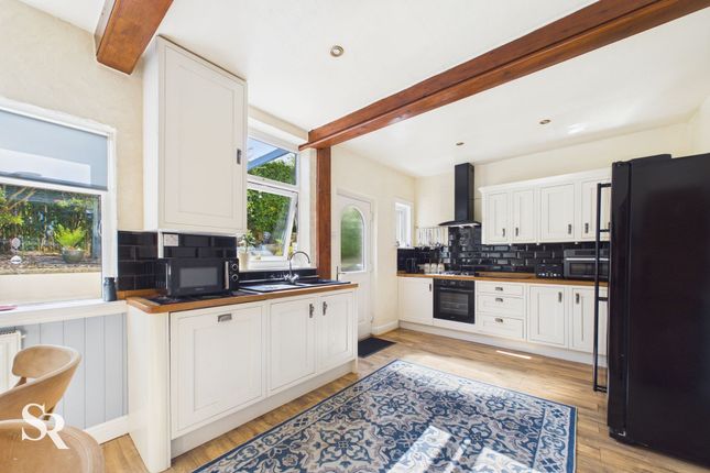 2 Wilshaw Villas Whitehough, High Peak photo 2
