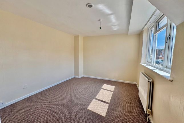 28, Minehead Road, Dudley photo 5
