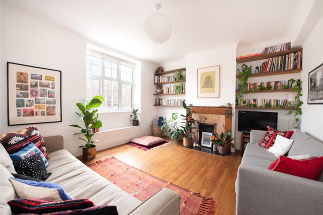 Thumbnail Flat for sale in Allingham Court, Haverstock Hill, London