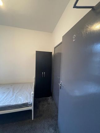Room to rent in Harefield Road, Coventry