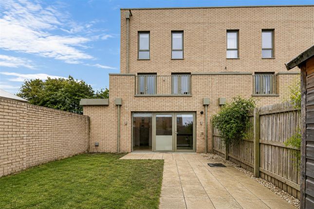 46, Joseph Terry Grove, York photo 4