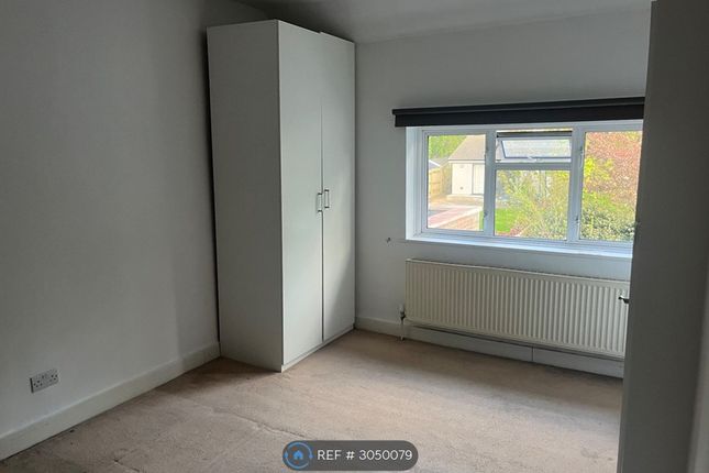 Foxley Lane, Purley photo 2