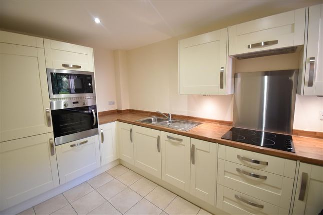 Apartment 15, Adlington House, 132A, Slade Road, Portishead photo 3