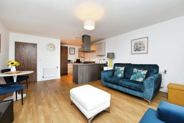 3, Watson Heights, Essex photo 3