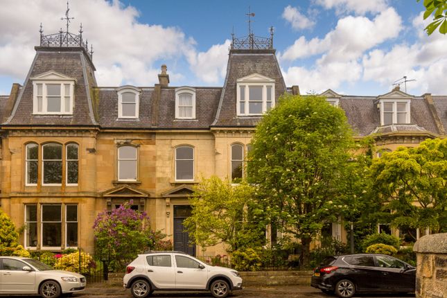 Thumbnail Flat for sale in Greenhill Place, Greenhill, Edinburgh