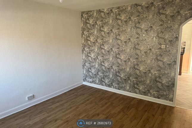 Farnham Close, Lemington, Newcastle Upon Tyne photo 4