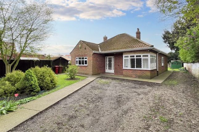 Detached bungalow for sale in King Street, Winterton, Scunthorpe