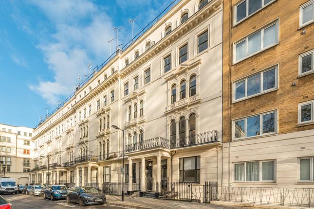 Thumbnail Flat to rent in Kensington Gardens Square, Bayswater, London