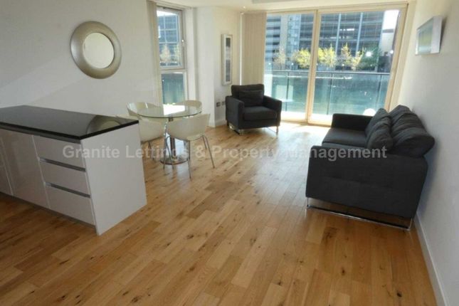Apt 1, City Lofts, The Quays, Salford photo 2