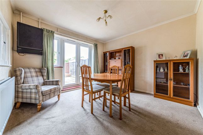 Rutson Road, West Byfleet photo 4