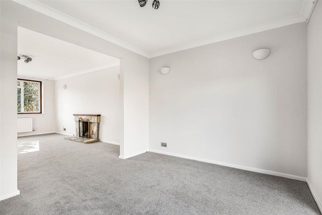 5 Rivershill, Hertford photo 4