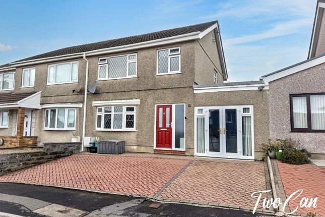 42, Pen-Y-Mynydd, Llanelli photo 2