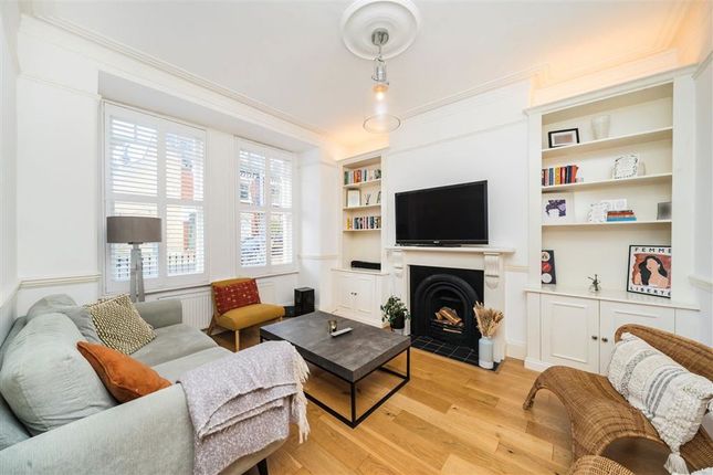 77, Hambalt Road, London photo 2