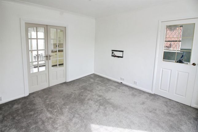 110, Wakefield Road, Leeds photo 4