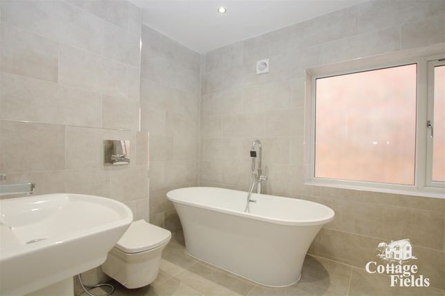 Semi-detached house for sale in Holbeck Lane, Cheshunt, Waltham Cross