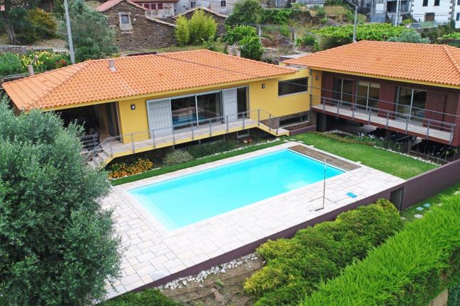 Terraced house for sale in Caminha, Viana Do Castelo, Portugal