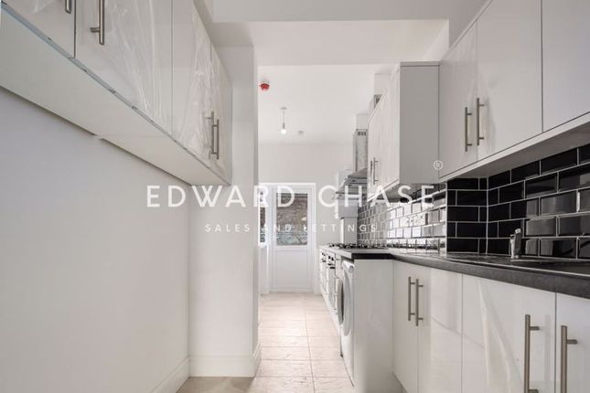 (Room C), 116 Park Road, Ilford photo 5