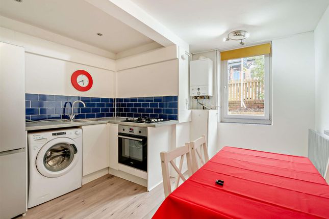 8653398-Interior08-800.Jpg