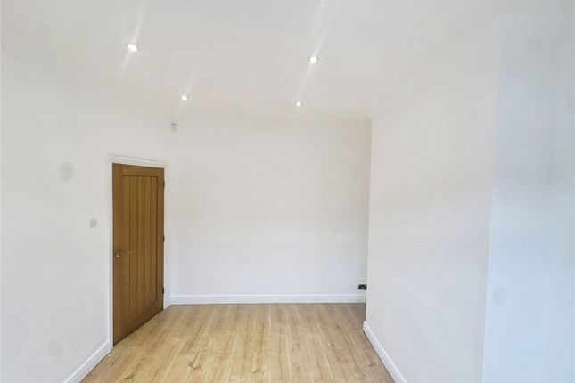 Washington Grove, South Yorkshire photo 2