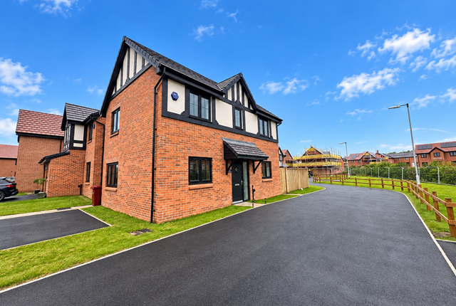 1, Bale Barn Grove Greater Manchester, Westhoughton photo 2