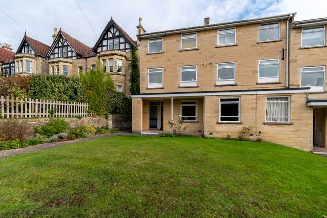 Thumbnail Flat to rent in Lansdown Mansions, Bath