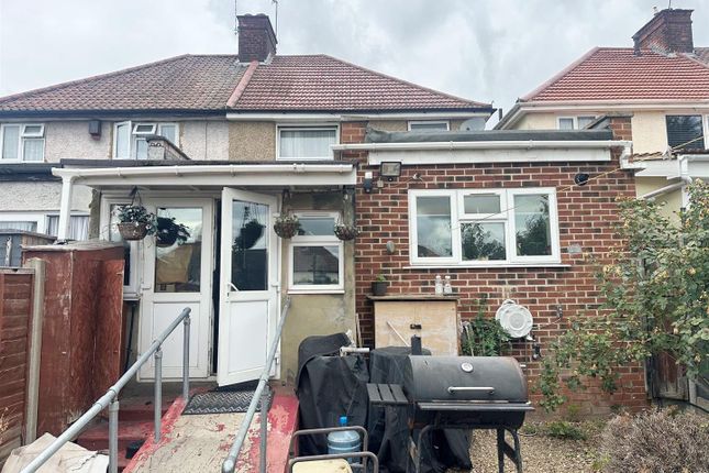 64, Wyld Way, Middlesex photo 4